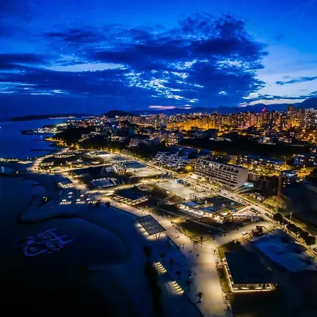 Radosevac アパート *