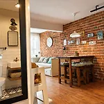 Radosevac Beach Apartman *